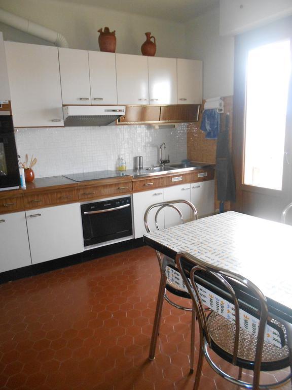 Apartement Le Tilleul Carcassonne Phòng bức ảnh